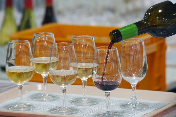 「小山ステーション ワインラウンジ」のイメージ