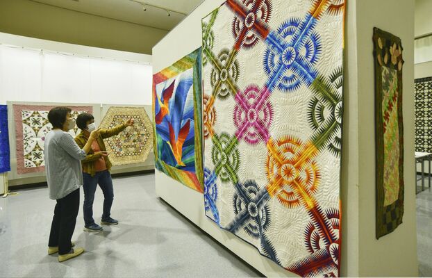 約200点を展示しているパッチワークキルト展