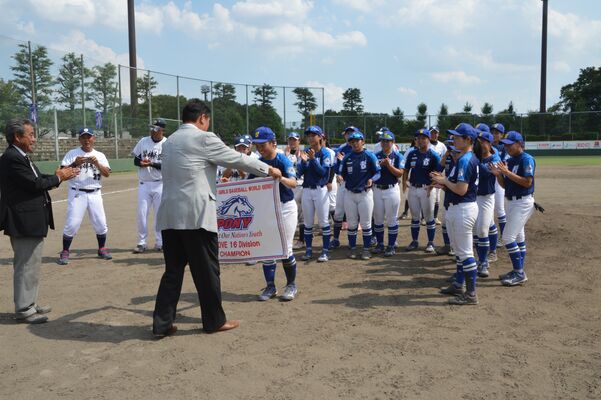 オープンの部優勝の日本代表チーム