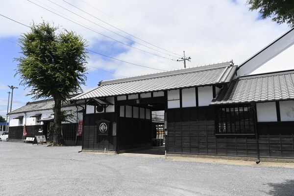 ＴＷＳＣイノベーション賞を受賞した日光街道小山蒸溜所がある西堀酒造＝小山市
