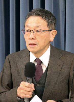 　記者会見する地震調査委員会の平田直委員長＝１４日午後、東京都千代田区