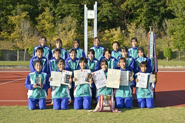 女子優勝の文星女