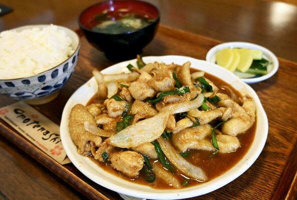焼きもつ定食