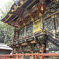 「埼玉の日光」とも呼ばれる豪華絢爛な彫刻　妻沼聖天山歓喜院（埼玉・熊谷）　地元の支えで再建、国宝に
