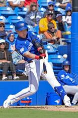 岡本、オープン戦初本塁打