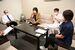 取材に応じる福田名誉理事長（左）ら＝14日午後、栃木市大平町川連