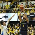 宇都宮ブレックス３連勝　ＦＥ名古屋に第４Ｑで逆転　通算500試合達成の遠藤、３点シュートで貢献
