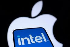 アップル、インテルと協力