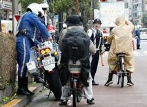 「自転車で青切符詐欺に遭った」