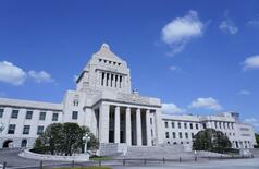 衆院解散の決断 不信任案も焦点