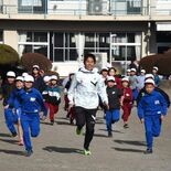プロランナー川内選手、益子・七井小で講演　「小さな目標の積み重ねが夢か…