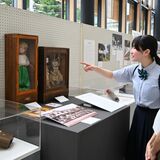 鹿沼に残る「青い目の人形」２体、初の同時公開　25日まで戦後80年記念史料展