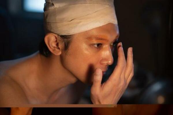 　（Ｃ）吉田修一／朝日新聞出版　（Ｃ）２０２５映画「国宝」製作委員会