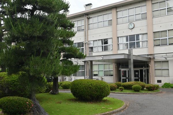国公立大や私立の難関大に多数の合格者を出す石橋高