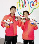 岸野日本勢初メダル 女子５２キロ級