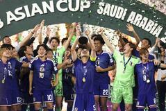 日本４発２連覇