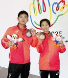 岸野日本勢初メダル 女子５２キロ級