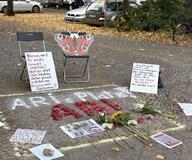 ベルリンの少女像を強制撤去