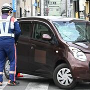 宇都宮の交差点で交通事故　歩行者の高齢女性が重体