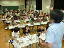 見出しなど学ぶ／宇都宮市富屋小