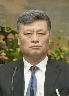 　馬興瑞氏