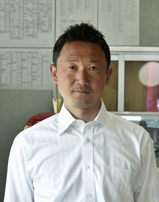 小針崇宏監督