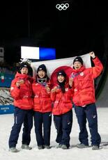 日本，一丸で乗り越え銅メダル