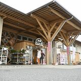 道の駅なみえ（福島）　「復興のシンボル」思いと人が集う　新鮮魚介にパン、ポケモンも
