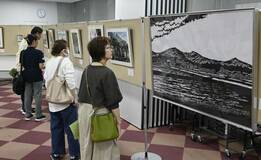 四季の風景など 切り絵力作38点
