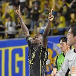栃木ＳＣが沼津に３ー２で逆転勝ち　中断明けも勢い維持　念願の今季初連勝…