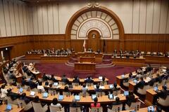 大阪市議2人の辞職勧告を可決