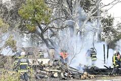 宇都宮で民家全焼