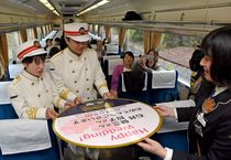 SL好き夫妻が大樹でウエディング　 日光