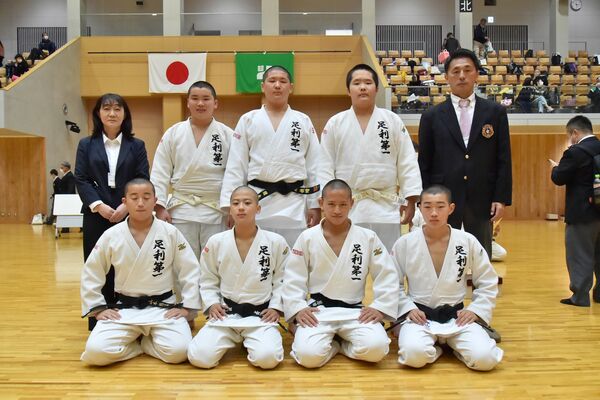 柔道男子団体優勝の足利一