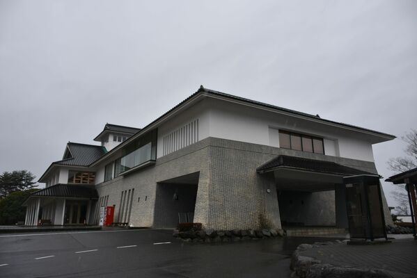 新たな運営体制としてスタートを切った「道の駅たかねざわ　元気あっぷむら」