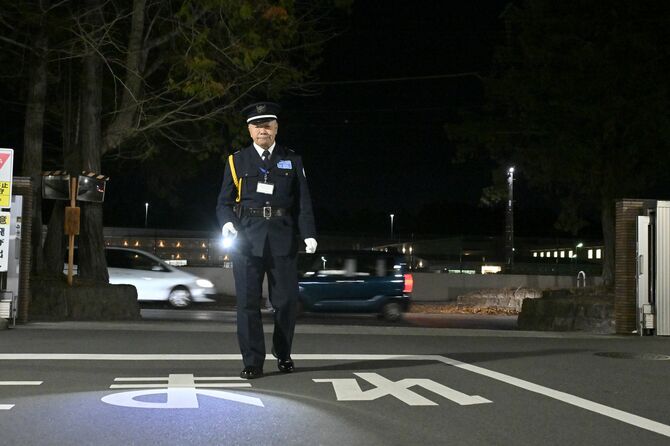 「体は丈夫なうちは働き続けたい」と語る＝１月14日午後７時15分、宇都宮市内、近藤文則撮影