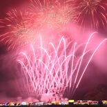 ひと足早く夜空に大輪　佐野・くずうフェスタ　10000発の彩りに夏気分
