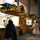 宇都宮で「クリスマスマーケット」　ムードたっぷり、冬彩る屋台　６日まで