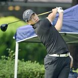 21歳、プロデビュー戦で初優勝　佐野日大高出身の塚原　県オープンゴルフ…