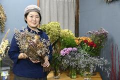 空き家改装し生花店に
