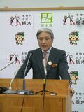 アベノミクス「効果一部」／選挙争点に違和感も／会見で福田知事