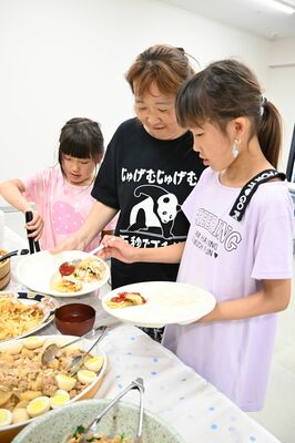 フレスポ宇都宮で開かれた子ども食堂