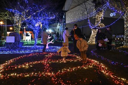 色とりどりのLEDで彩られた会場