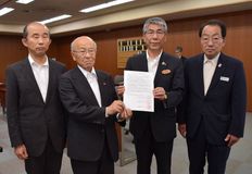 新規学卒者採用拡大を／県内経済５団体に要請／県と労働局