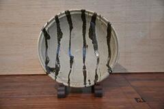 濱田と河井 魅力探る３００点