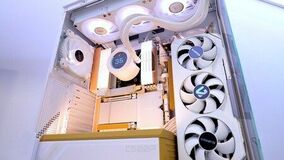 GIGABYTEが CES 2026 にて「X870E AERO X3D WOOD」を発表、自然なエレガンスで高性能マザーボードを再定義