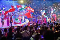 ポップサーカス開幕