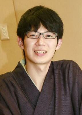 　斎藤慎太郎八段