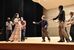 本番に向けて練習する出演者たち