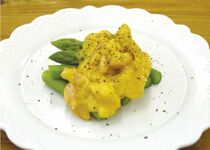 アスパラガスの濃厚カルボナーラ風
